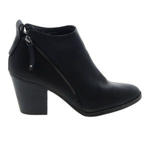 DV by Dolce Vita Jameson Black Leather Double Zip Ankle Boots